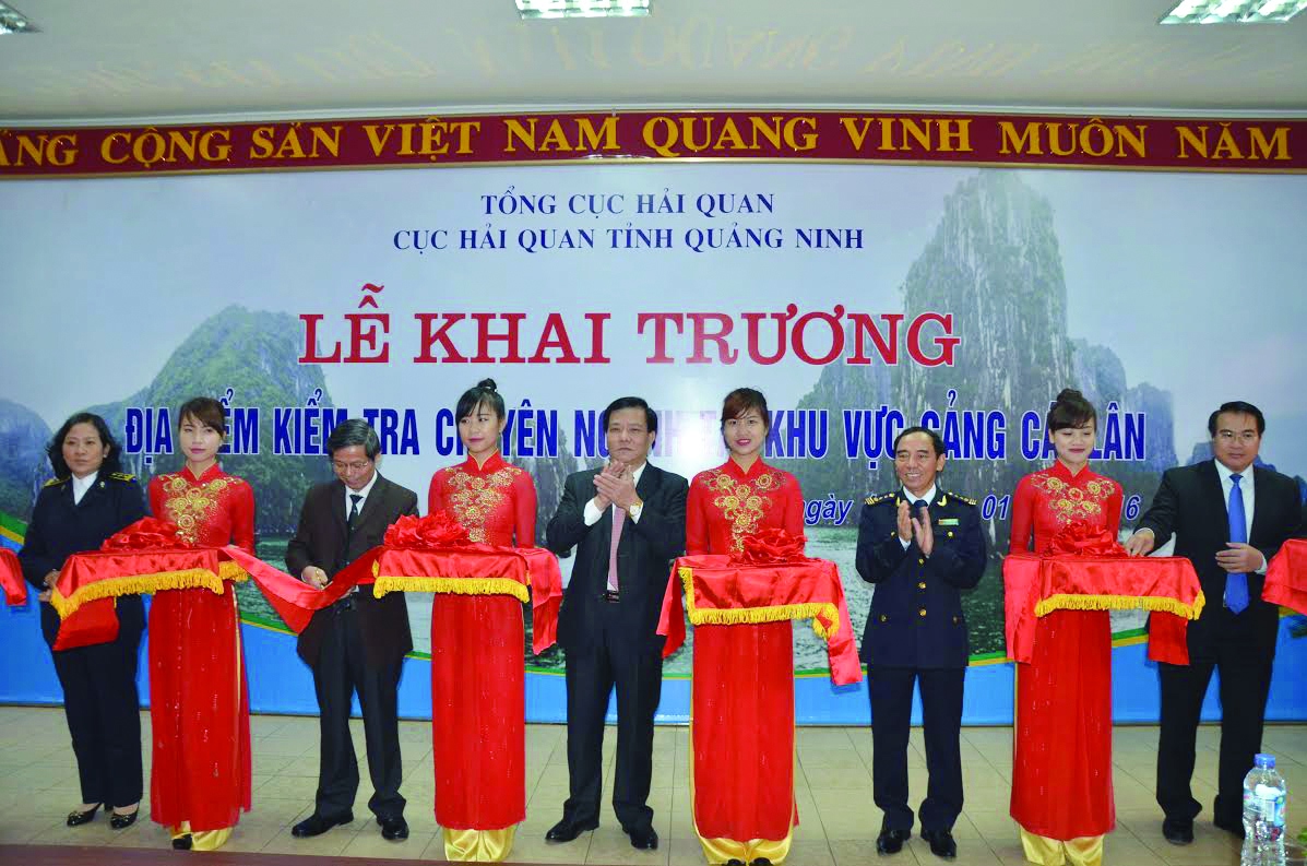 Cục Hải quan Quảng Ninh tổ chức Lễ khai trương địa điểm kiểm tra chuyên ngành khu vực cảng Cái Lân.