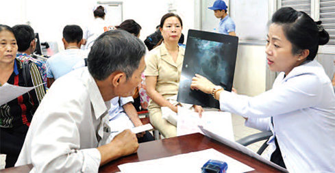 Người dân khám tại Bệnh viện Chợ Rẫy, TP. Hồ Chí Minh Nguồn: internet.