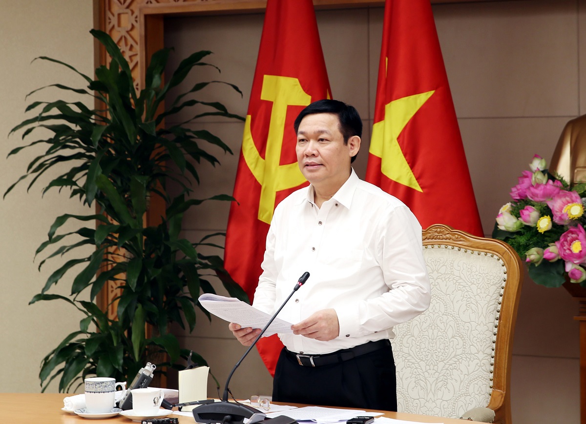 Phó Thủ tướng Vương Đình Huệ phát biểu chỉ đạo tại cuộc họp. Ảnh: VGP/Thành Chung