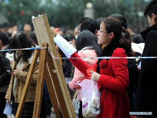 Kỳ thi công chức Trung Quốc năm 2014 thu hút hơn 1,4 triệu người. Nguồn: internet