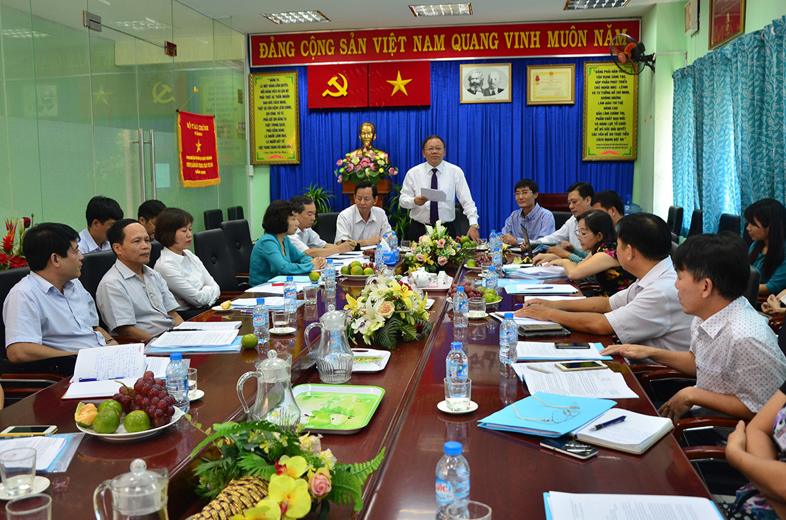Tổng cục trưởng Bùi Văn Nam làm việc tại Cục Thuế TP HCM. Nguồn: internet