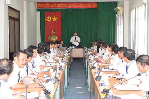 Tổng cục trưởng Tổng cục Thuế Bùi Văn Nam chỉ đạo công tác thu tại Cục Thuế tỉnh Bà Rịa - Vũng Tàu.
