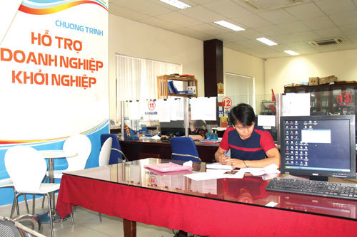 Một góc tư vấn, hỗ trợ doanh nghiệp khởi nghiệp tại Chi cục Thuế quận 3, TP. Hồ Chí Minh.