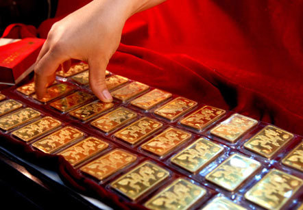 Không mua vàng dưới 1 lượng: Dân phát hoảng
