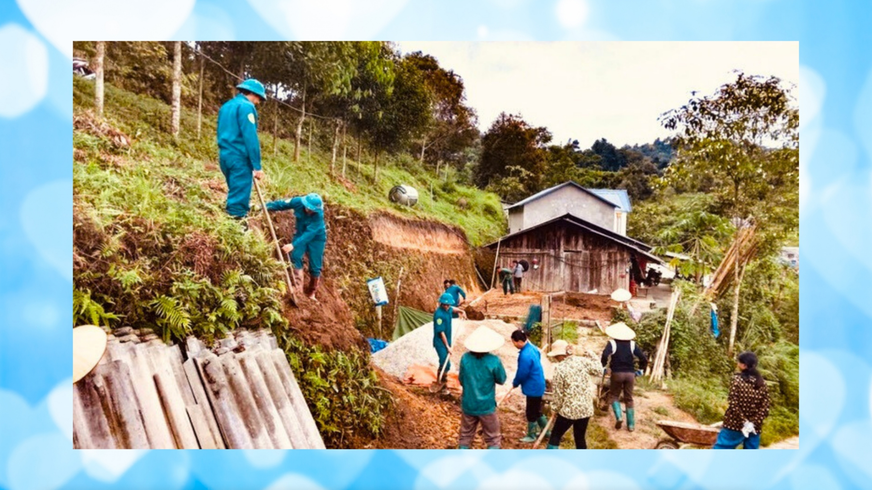 Bộ chỉ huy Qu&acirc;n sự tỉnh Th&aacute;i Nguy&ecirc;n tham gia hỗ trợ x&oacute;a nh&agrave; tạm, nh&agrave; dột n&aacute;t tại Th&aacute;i Nguy&ecirc;n.