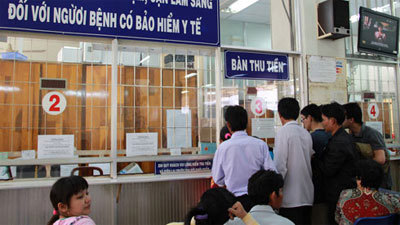 Bộ Chính trị ban hành Nghị quyết về bảo hiểm xã hội, bảo hiểm y tế