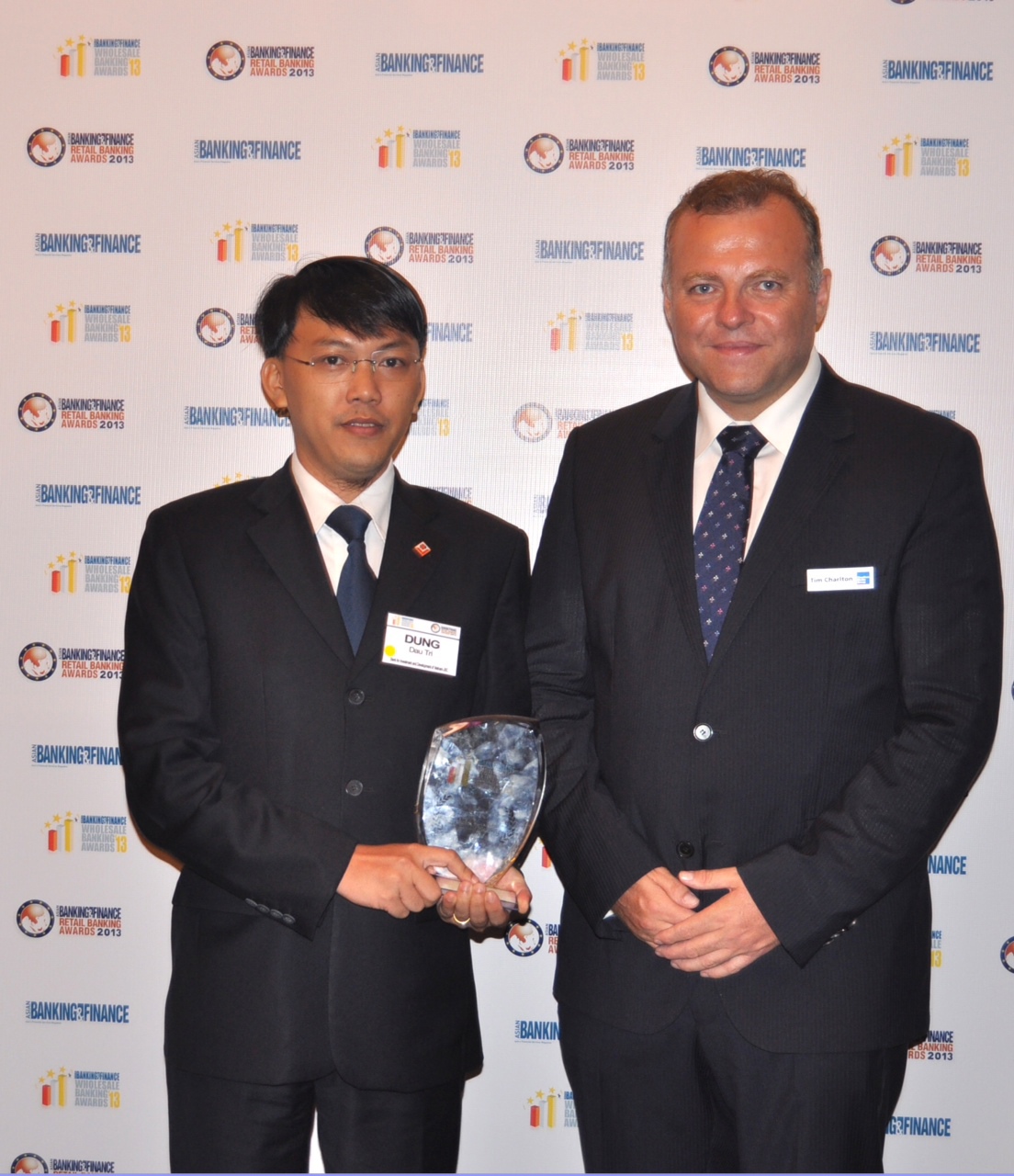 BIDV được vinh danh là “Ngân hàng Quản lý tiền tệ của năm 2013”  