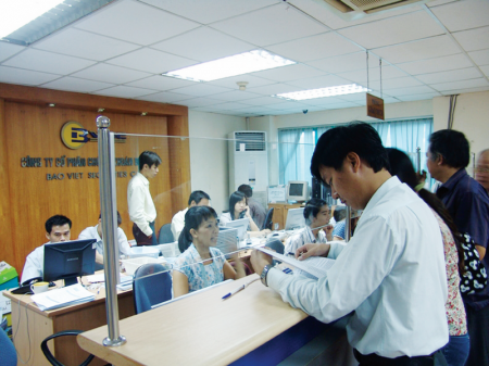 Chứng khoán “chờ” vốn trung và dài hạn