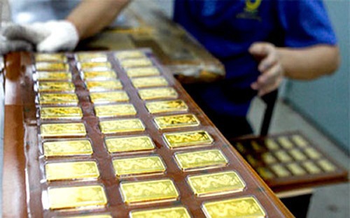 Nhà băng đã trả cho dân 30 tấn vàng