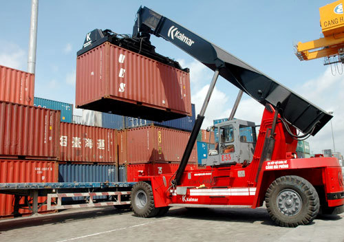 Dự kiến xuất khẩu 2013 sẽ cán mức 131 tỷ USD