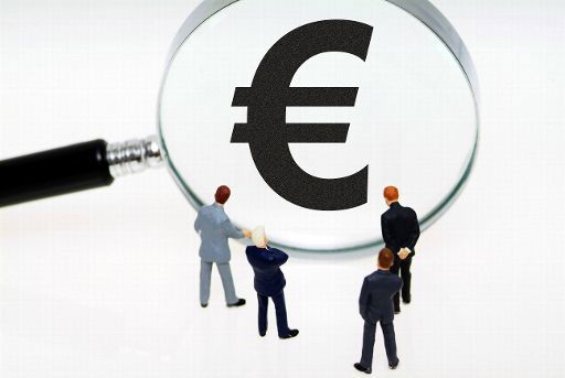 Eurozone có thể thoát khủng hoảng nợ vào cuối năm