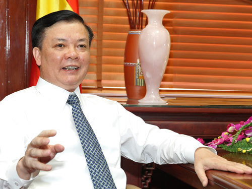 Bộ trưởng Đinh Tiến Dũng trải lòng về điều hành ngân sách 2013