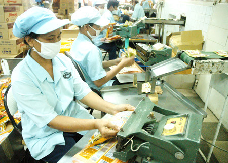 Nợ trăm tỷ, doanh thu vài chục triệu