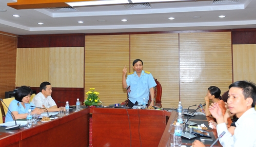 Phó Tổng cục trưởng Tổng cục Hải quan Nguyễn Văn Cẩn: Cần siết chặt đối với hoạt động tạm nhập tái xuất