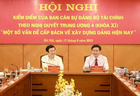 Ban Cán sự Đảng Bộ Tài chính kiểm điểm tự phê bình và phê bình theo Nghị quyết Trung ương 4 
