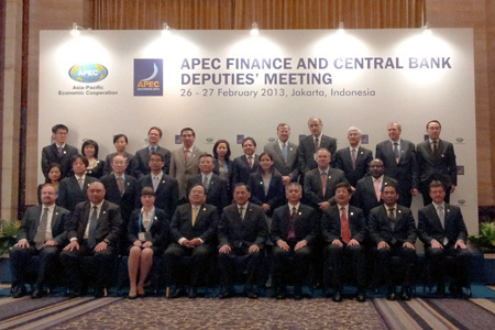Hội nghị Thứ trưởng Tài chính và Phó Thống đốc NHTƯ APEC: những định hướng hoạt động hợp tác trong năm 2013