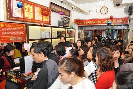 Ngân hàng hốt nghìn tỷ nhờ giá vàng biến động