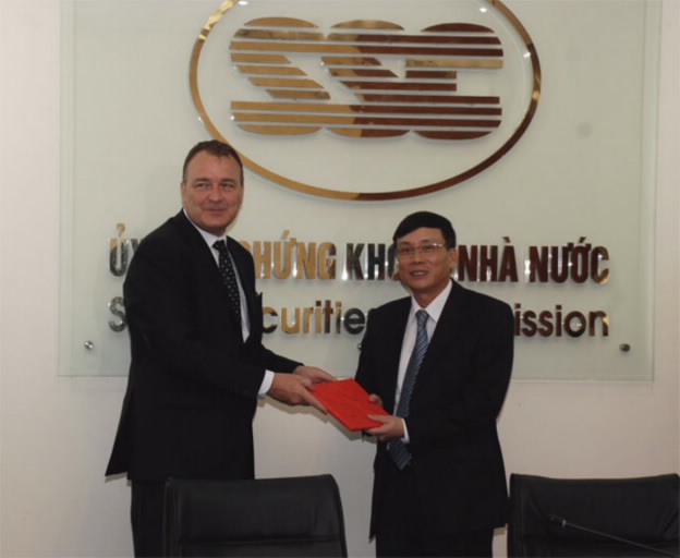 Chủ tịch UBCKNN Vũ Bằng tiếp xã giao Đại sứ Đặc mệnh toàn quyền Cộng hòa Slovakia tại Việt Nam
