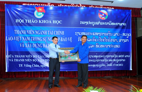 Tăng cường hợp tác giữa Đoàn Thanh niên Bộ Tài chính Việt Nam - Lào