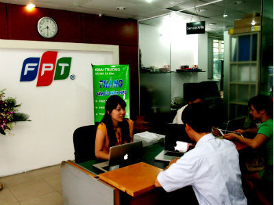 FPT Services khai trương 2 trung tâm dịch vụ quy mô
