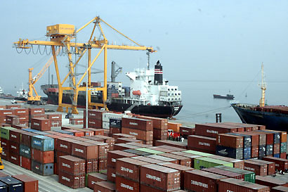 Xuất khẩu cả năm 2013 ước tăng 15,3%, đạt 132 tỷ USD 