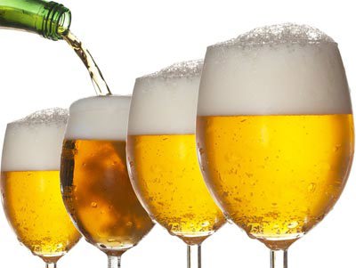 Cấm bán rượu, bia một số giờ quy định: Nhiều nước đã làm