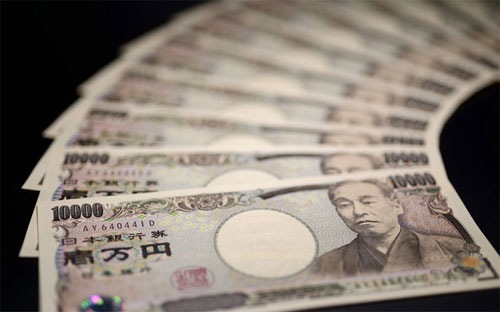 Nhật Bản mạnh tay giảm giá đồng Yên