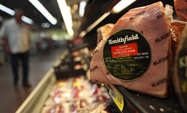 Mỹ đóng băng tài sản liên quan đến giao dịch nội gián thương vụ mua Smithfield Foods