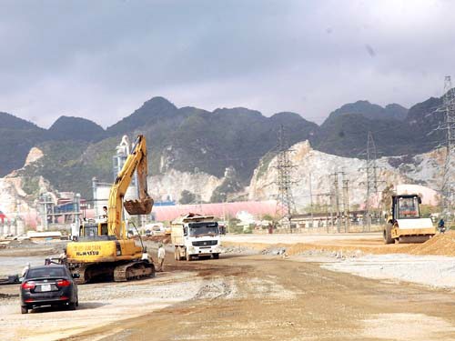 Tăng đầu tư công?
