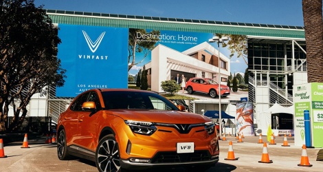 Xe VinFast VF8 thương mại đầu tiên sẽ được xuất khẩu sang thị trường Mỹ, Canada. Ảnh: VIC