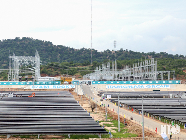 Nhà máy điện mặt trời Trung Nam - Thuận Nam.