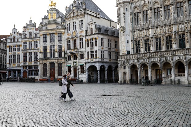 Cảnh vắng vẻ tại thủ đô Brussels khi lệnh hạn chế và cấm người dân đi du lịch nước ngoài nhằm ngăn dịch Covid-19 lây lan, ngày 22/1/2021. Ảnh: THX/TTXVN
