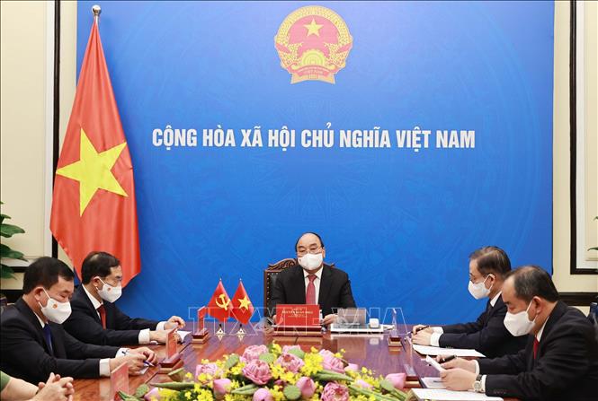 Chủ tịch nước Nguyễn Xuân Phúc: Việt Nam coi trọng phát triển quan hệ láng giềng hữu nghị, đối tác hợp tác chiến lược toàn diện với Trung Quốc. Ảnh TTXVN