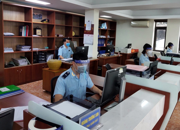Hoạt động nghiệp vụ tại Chi cục Hải quan cửa khẩu cảng Cẩm Phả -Cục Hải quan Quảng Ninh