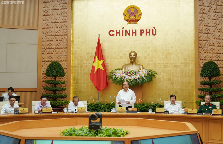Thủ tướng chủ trì phiên họp Chính phủ tháng 7/2019.