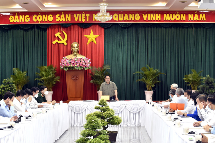 Thủ tướng Chính phủ Phạm Minh Chính phát biểu chỉ đạo tại cuộc họp với tỉnh Đồng Nai về công tác phòng chống dịch bệnh Covid-19