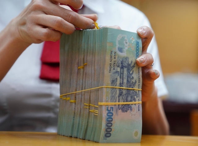 Chênh lệch giữa lãi suất USD và VND khá lớn ở các kỳ hạn dưới 1 tháng. Nguồn: Int