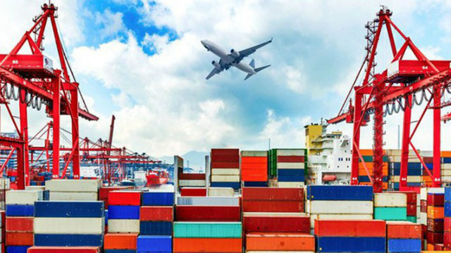 Cơ sở hạ tầng lạc hậu, quá tải đang là điểm nghẽn cản trở xuất khẩu. Nguồn: Internet