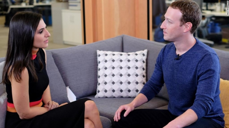 Giám đốc điều hành Facebook Mark Zuckerberg trả lời phỏng vấn của CNN (Mỹ) về bê bối lộ thông tin của 50 triệu người dùng, tháng 3/2018. Nguồn: CNN