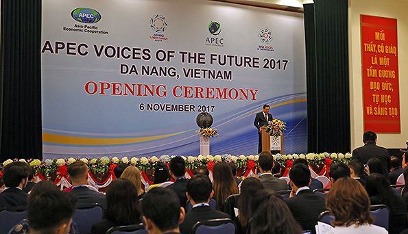 Diễn đàn Tiếng nói tương lai APEC 2017