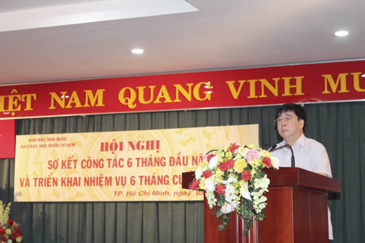 Đ/c Nguyễn Hồng Hà - Tổng Giám đốc KBNN phát biểu chỉ đạo tại Hội nghị sơ kết 6 tháng đầu năm 2016  tại KBNN TP. Hồ Chí Minh