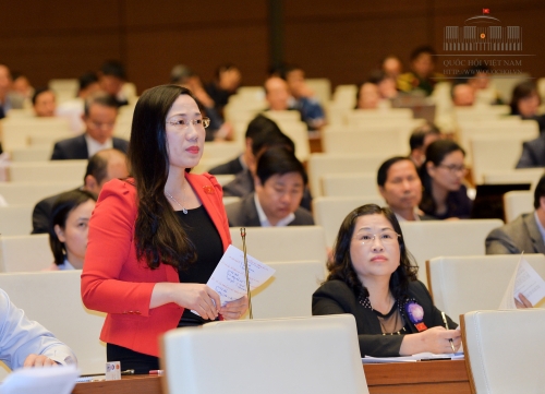 Đại biểu Nguyễn Thị Thuỷ, Uỷ viên Thường trực Uỷ ban Tư pháp của Quốc hội cho rằng, thời gian qua, dưới sự chỉ đạo trực tiếp và sát sao của đồng chí Tổng Bí thư, công tác đấu tranh chống tham nhũng thu được nhiều kết quả quan trọng.