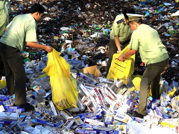 Tình hình vận chuyển, kinh doanh thuốc lá lậu trên các địa bàn tuy có giảm nhưng vẫn còn rất phức tạp. Nguồn: vietnamplus.vn