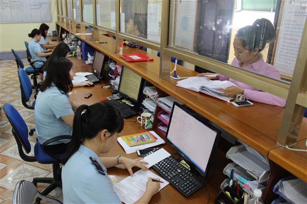 Hoạt động nghiệp vụ tại Chi cục Hải quan cửa khẩu quốc tế Móng Cái, Cục Hải quan Quảng Ninh. Nguồn: PV.