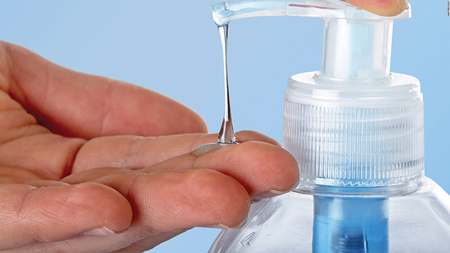 Rửa tay đúng cách để phòng ngừa lây nhiễm virus nCoV.