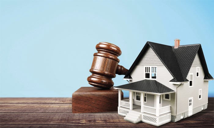 Luật Xử lý vi phạm hành chính được Quốc hội thông qua ngày 20/6/2012, có hiệu lực kể từ ngày 01/7/2013. Nguồn: internet