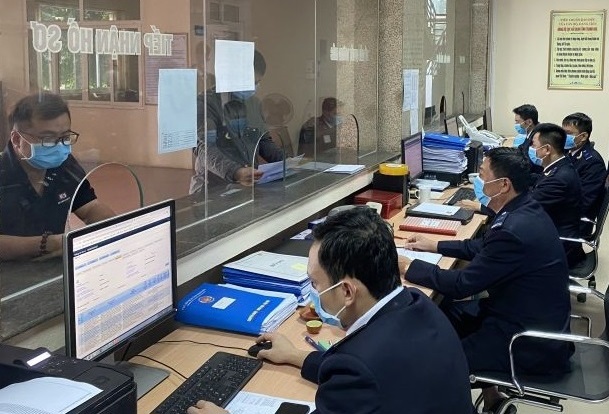 Bộ Tài chính vừa ban hành Thông tư số 47/2020/TT-BTC ngày 27/5/2020 quy định về thời hạn nộp chứng từ chứng nhận xuất xứ, hình thức nộp chứng từ chứng nhận xuất xứ đối với hàng hóa nhập khẩu trong giai đoạn dịch bệnh. Nguồn: internet