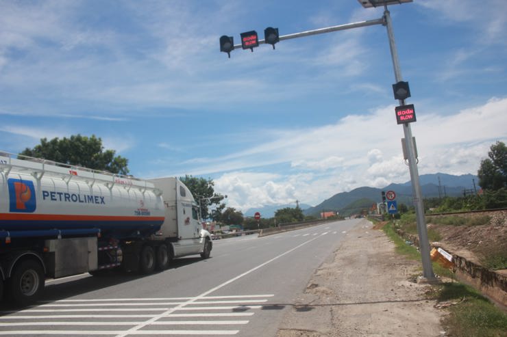 Khánh thành nút giao tại huyện Phú Lộc, tỉnh Thừa Thiên Huế.