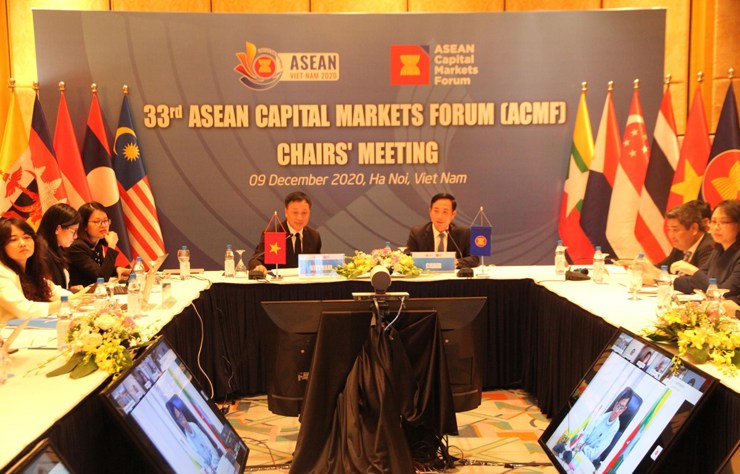 Hội nghị Chủ tịch Diễn đàn Thị trường Vốn ASEAN lần thứ 33 theo hình thức trực tuyến đã diễn ra, ngày 9/12. Ảnh: Vieatnam+