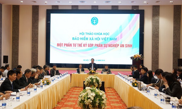 Hội thảo khoa học “BHXH Việt Nam - Một phần tư thế kỷ góp phần sự nghiệp an sinh”.
